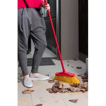 Lauko šluota VILEDA modelis 128763, kieti šereliai, technopolimeras, raudona