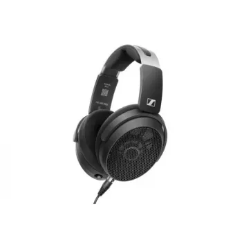 Ant ausies uždedamos laidinės studijinės ausinės „Sennheiser HD 490 PRO PLUS“ — atvira akustinė konstrukcija, 38 mm keitikliai, 130 Ω, 1,8 m kabelis, sulankstomos, juodos