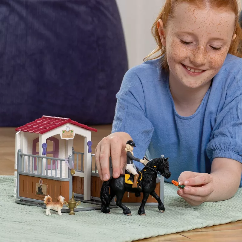 schleich HORSE CLUB arklio vagonėlis su Tori ir Princese, žirgų arklidė, arkliai, 5 m., įvairiaspalvis, plastikas
