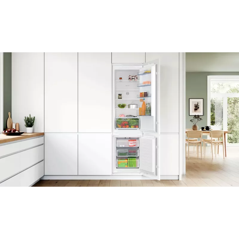 Bosch Serie 2 KIN96NSE0 šaldytuvas-šaldiklis Įmontuojamas 290 l Balta