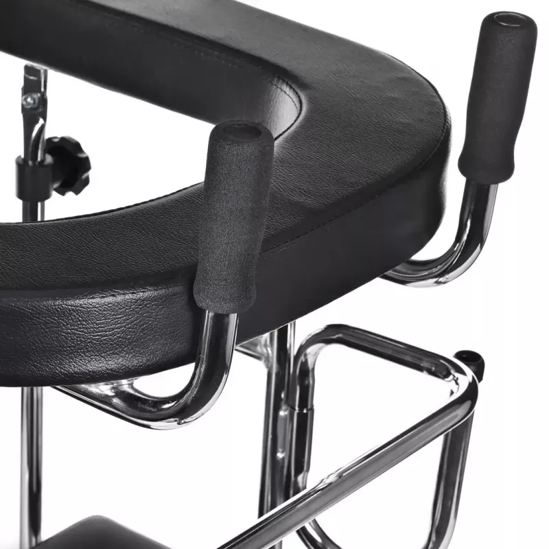Reabilitacinis aukštas vaikštynėlis ActionMed B200AM — stovėjimo atrama su sėdyne, 4 ratai, reguliuojamas aukštis 100–125 cm, maks. apkrova 120 kg, rėmo plotis 65 cm