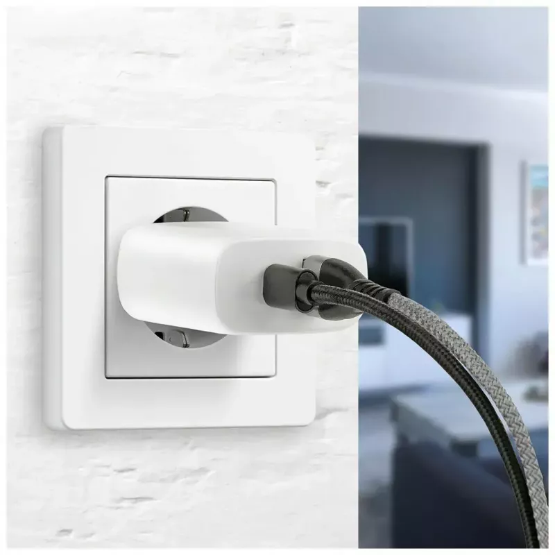 USB-C įkroviklis everActive SC-370Q 25W QC3.0 USB greitasis įkrovimas