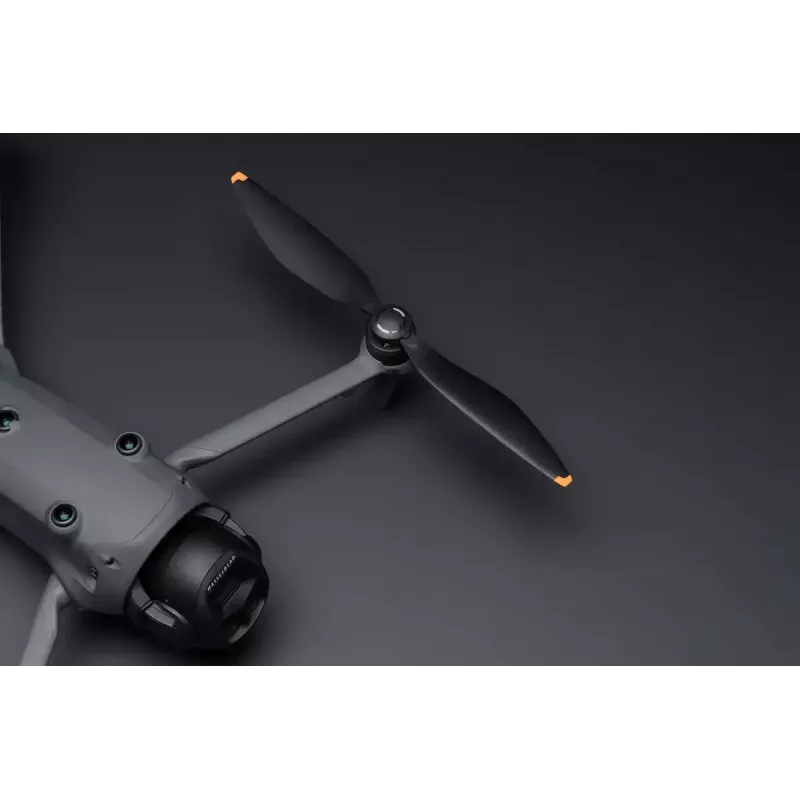 Propeleris DJI Mavic 4 Pro — atsarginiai drono propeleriai, juodi, pakuotėje 2 vnt.
