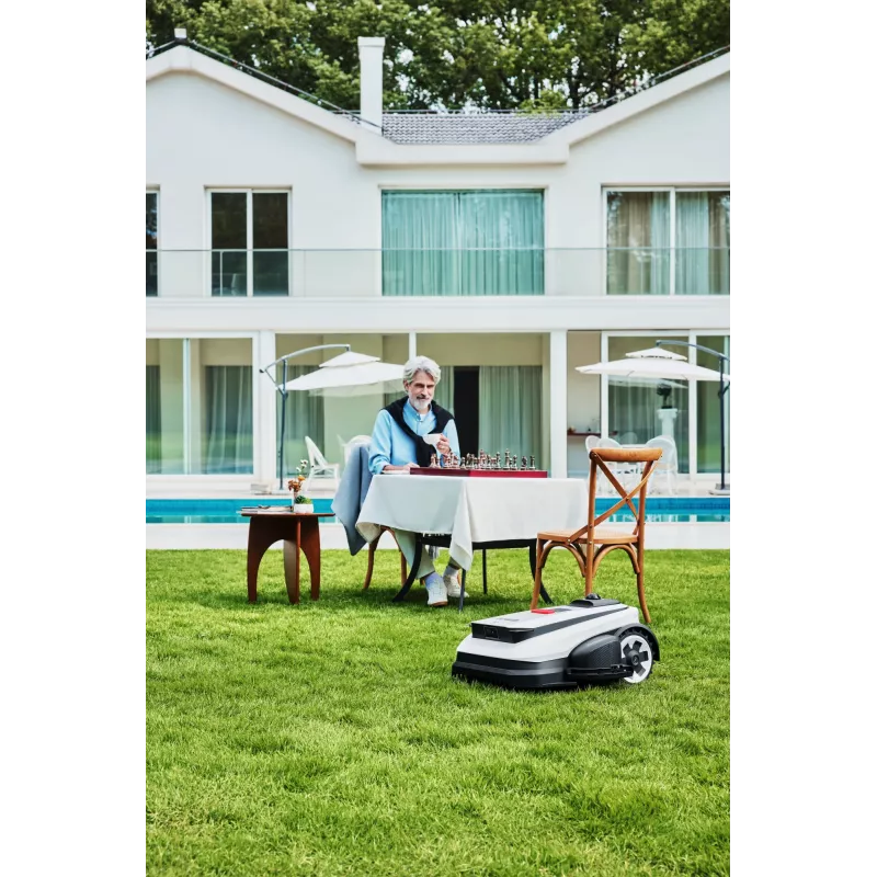 Ecovacs GOAT A1600 LiDAR PRO EU robotinis vejapjovė Baterija Juoda, Balta