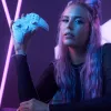 VICTRIX 052-002-WH žaidimų pultas, laidinis ir belaidis, RF/USB, USB-C, 2000 mAh, PC/PS4/PS5, violetinė/baltas