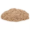 „Kinetic Sand“, 2,5 kg natūralios rudos spalvos žaidimų smėlio, skirtas menams ir amatams, smėlio dėžei, išskirtinis „Amazon“ produktas (pakuotė gali skirtis), formuojami sensoriniai žaislai, nuo 3 metų