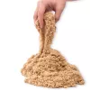 „Kinetic Sand“, 2,5 kg natūralios rudos spalvos žaidimų smėlio, skirtas menams ir amatams, smėlio dėžei, išskirtinis „Amazon“ produktas (pakuotė gali skirtis), formuojami sensoriniai žaislai, nuo 3 metų