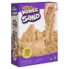 „Kinetic Sand“, 2,5 kg natūralios rudos spalvos žaidimų smėlio, skirtas menams ir amatams, smėlio dėžei, išskirtinis „Amazon“ produktas (pakuotė gali skirtis), formuojami sensoriniai žaislai, nuo 3 metų