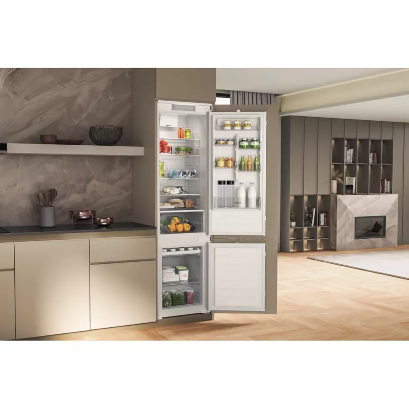 Whirlpool WHC20D023B1 SF Įmontuojamas 300 L Baltos spalvos