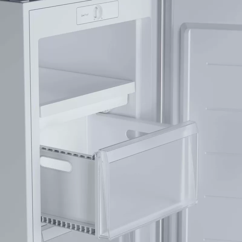 Candy CNUQ2L513EWH vertikalus šaldiklis laisvai pastatomas 169 l baltas