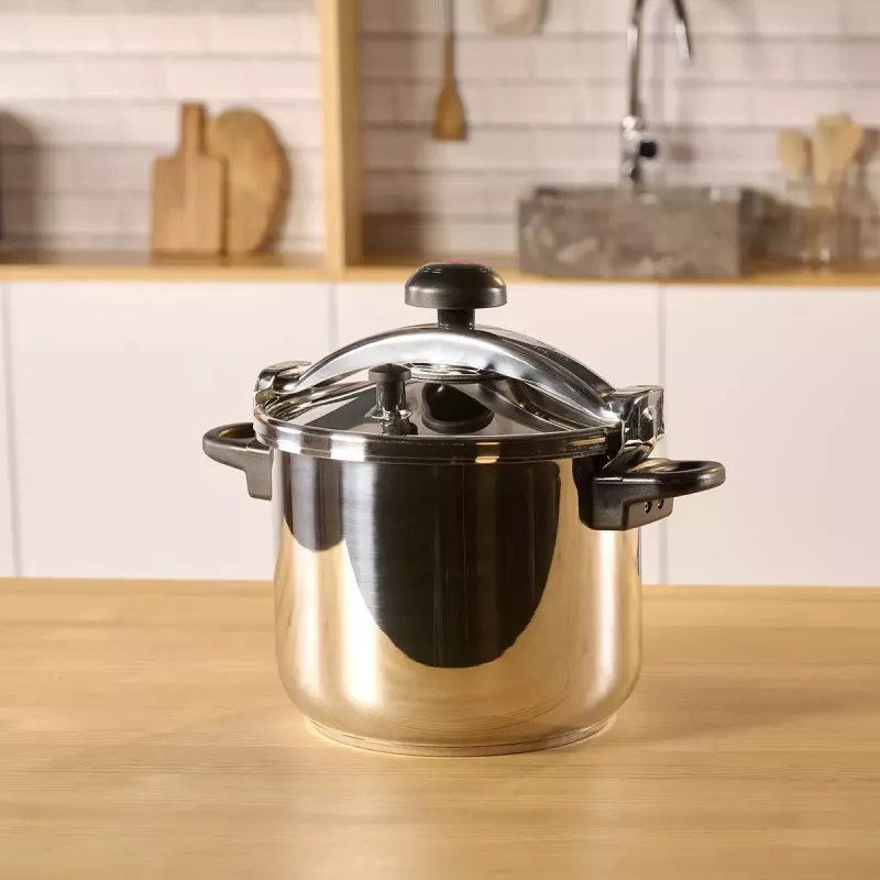 Nerūdijančio plieno puodas Taurus Classic Moments 6 L — tinkamas indukcinėms, dujinėms ir keraminėms kaitlentėms, su dangčiu ir vėsiomis rankenomis