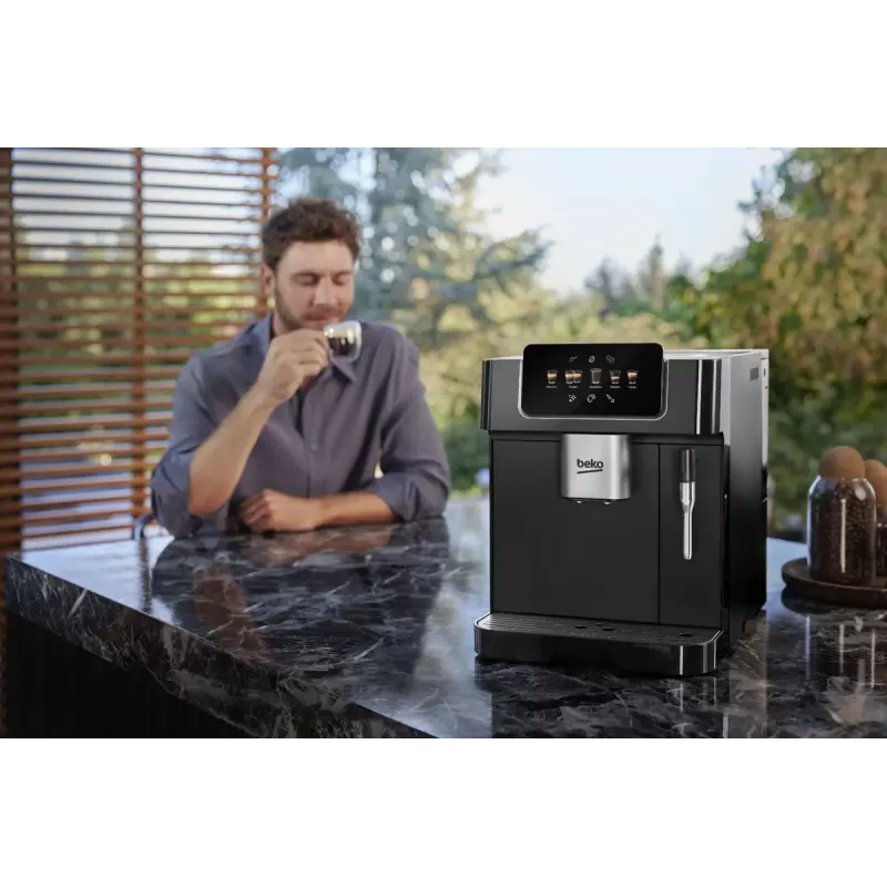„Beko CEG7302B CaffeExperto“ kavos aparatas nuo pupelių iki puodelio su garų antgaliu