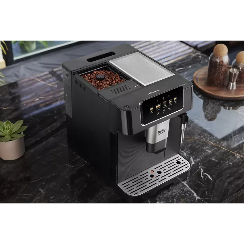 „Beko CEG7302B CaffeExperto“ kavos aparatas nuo pupelių iki puodelio su garų antgaliu