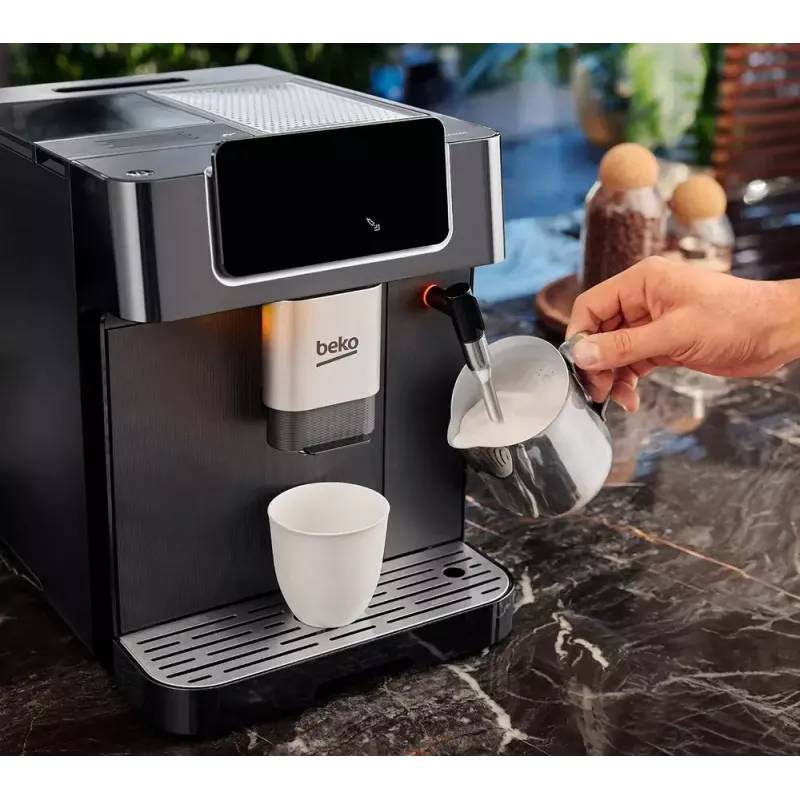 „Beko CEG7302B CaffeExperto“ kavos aparatas nuo pupelių iki puodelio su garų antgaliu