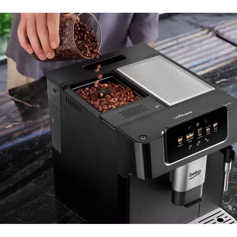 „Beko CEG7302B CaffeExperto“ kavos aparatas nuo pupelių iki puodelio su garų antgaliu