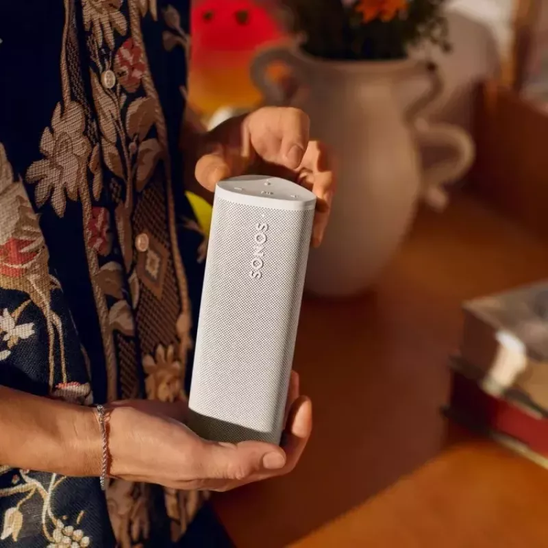 Stereo nešiojamasis garsiakalbis Sonos Roam 2 White