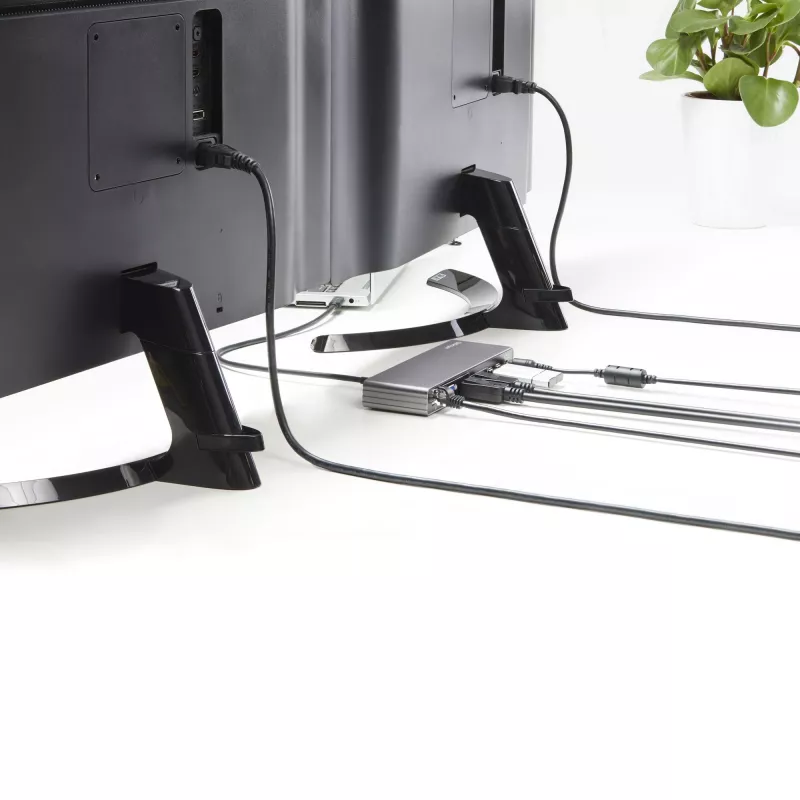 StarTech.com Thunderbolt 3 Dock - Dual 4K 60Hz Monitor TB3 Laptop Docking Station su DisplayPort, HDMI & 1080p VGA - 85W Power Delivery & Charging - 2x USB-A, Ethernet - Mac & Windows