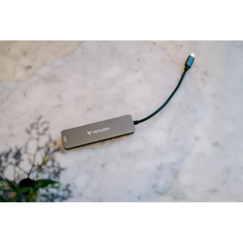 Verbatim USB-C Essentials Multiport Hub 6 prievadų: HDMI, USB-C PD, USB-A 3.2 Gen 1, USB-A, SD ir microSD