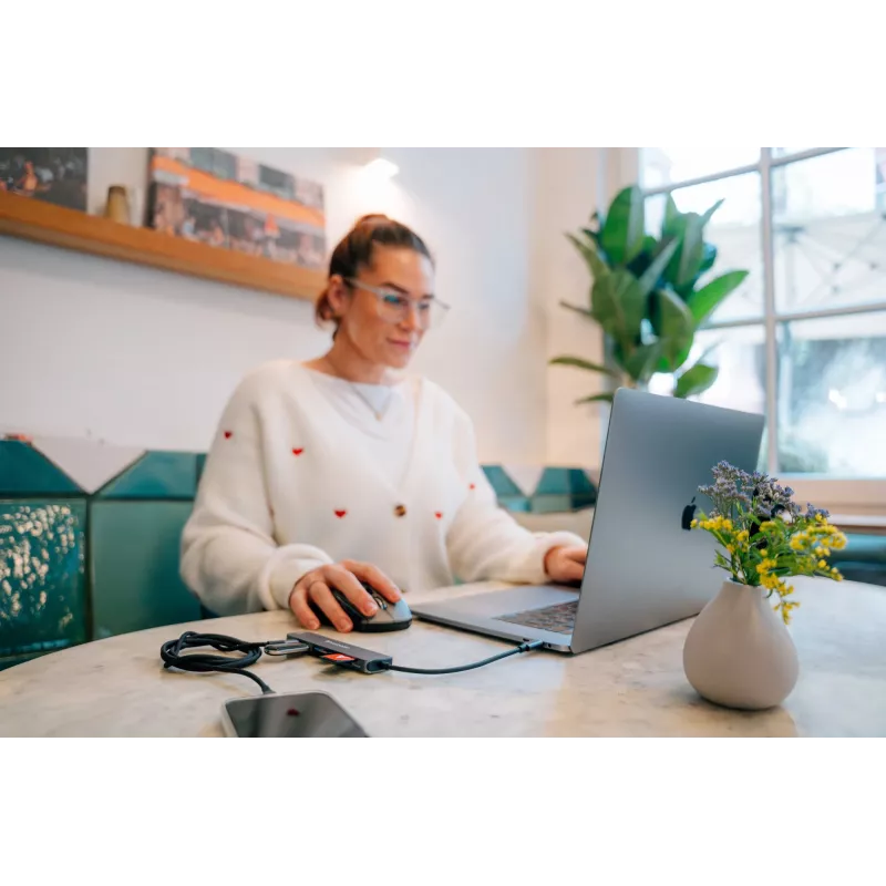 Verbatim USB-C Essentials universali jungčių stotelė su 7 prievadais: HDMI, USB-C, USB-C 3.2 Gen 1, 2 x USB-A 3.2 Gen 1, SD ir microSD