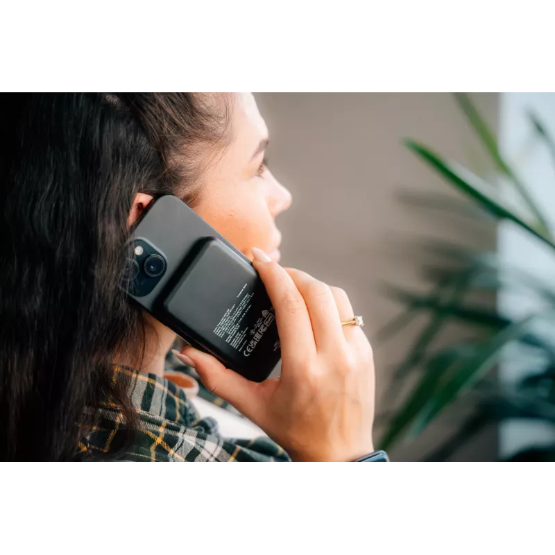 Išorinė baterija VERBATIM Charge AnA Go 5000 mAh magnetinė belaidė, juoda