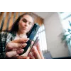 „Verbatim Charge 'n' Go“ magnetinė belaidė išorinė baterija 5000 mAh rožinė