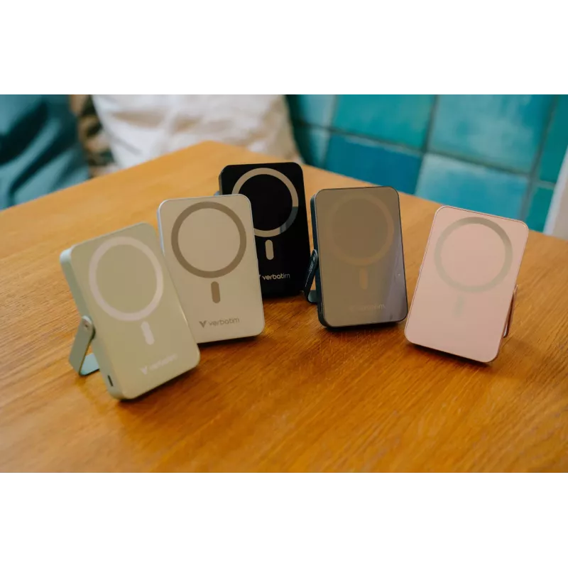 Verbatim Charge 'n' Go magnetinė belaidė išorinė baterija su stovu - 10000 mAh juoda