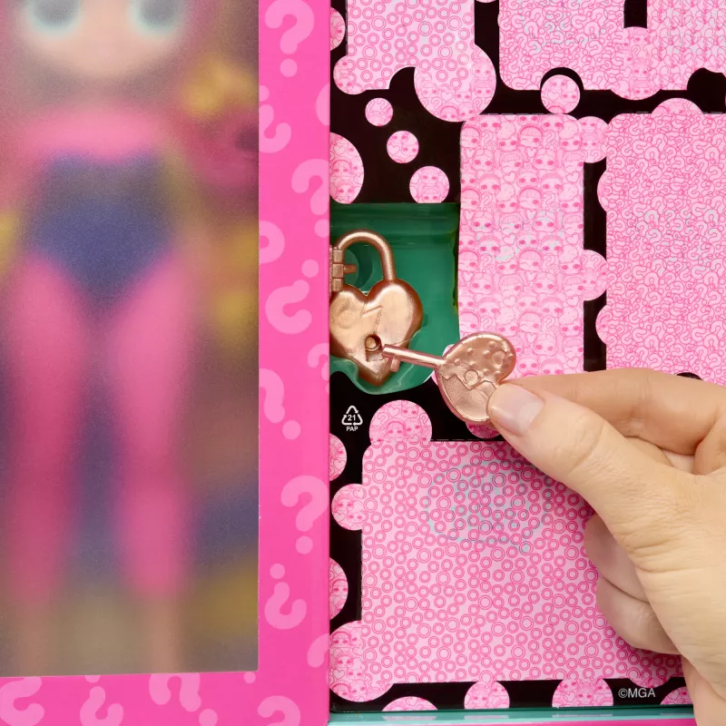 L.O.L. Surprise OMG Eye Spy – Superhero