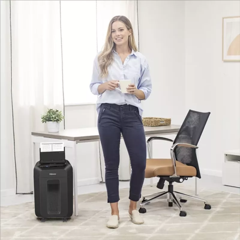 Fellowes AutoMax 90M popieriaus smulkintuvas Mikro pjovimo Juodas