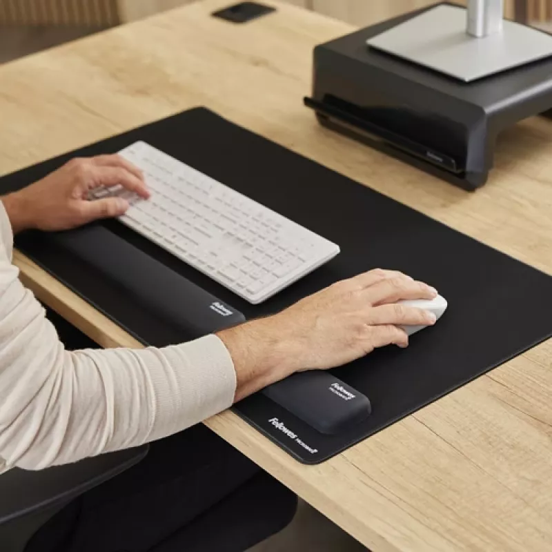 Fellowes riešo atrama Breyta delno atrama su antibakterine apsauga ergonominė riešo atrama juoda