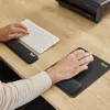 Fellowes Klaviatūros riešo atrama Breyta Compact Klaviatūros riešo atrama su antibakterine apsauga Ergonomiška riešo atrama Juoda