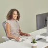 Fellowes klaviatūros riešo atrama Breyta Compact klaviatūros riešo atrama su antibakterine apsauga, ergonominė riešo atrama, smėlio spalvos