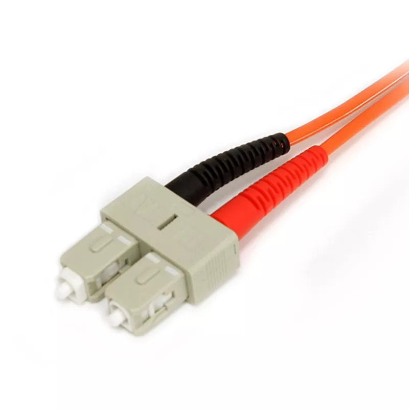 StarTech.com 1 m optinis kabelis – daugiamodis dvipusis 62,5/125 LSZH optinis trumpiklis – LC/SC