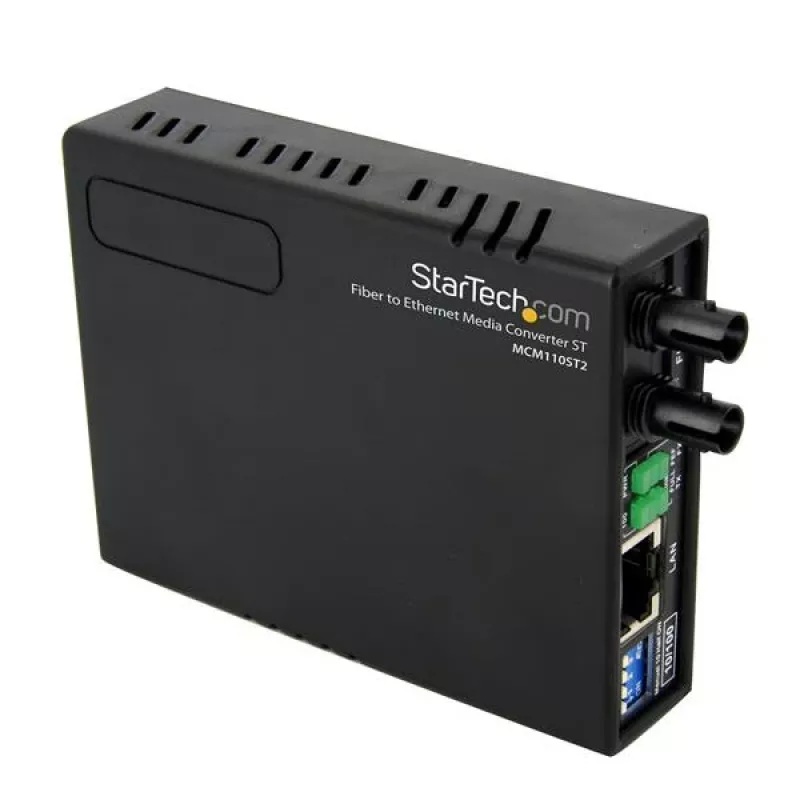 StarTech.com 10/100 kelių režimų šviesolaidžio–vario greitasis eterneto medijos keitiklis ST 2 km