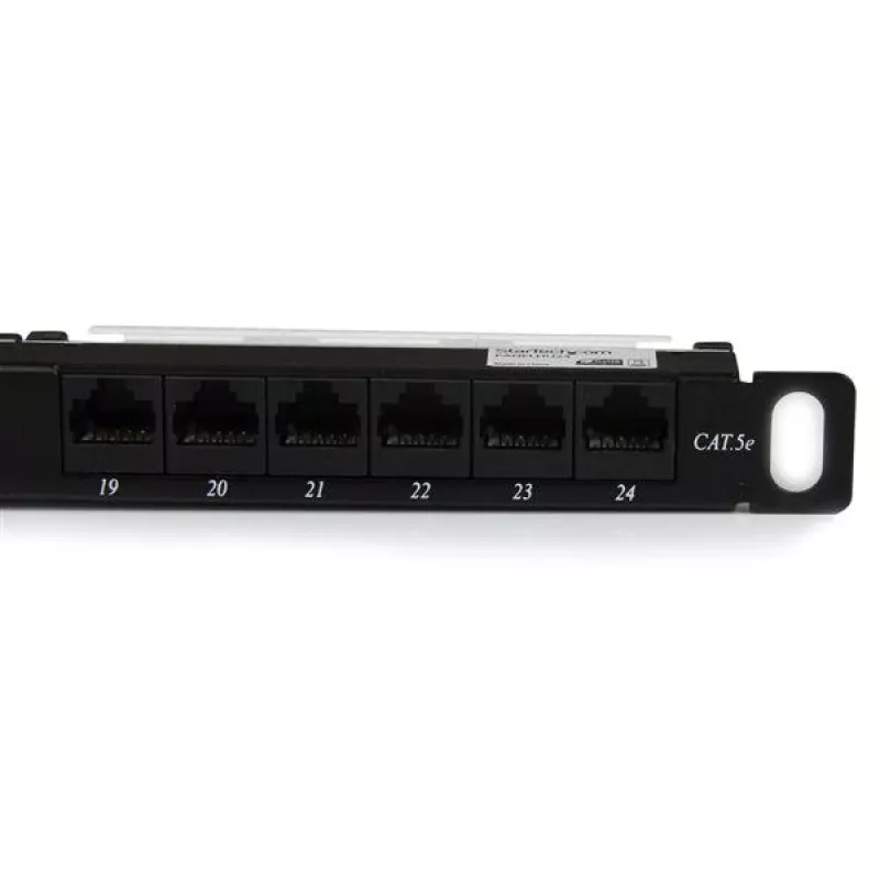 StarTech.com 24 prievadų 0,5U Cat5e pataisų skydelis - RJ45 eterneto montuojamas į stovą Cat 5e 110 pataisų skydelis