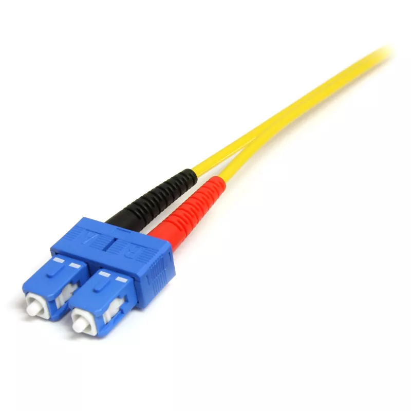 StarTech.com 7 m optinis kabelis – vienmodis dvipusis 9/125 LSZH optinis trumpiklis – LC/SC