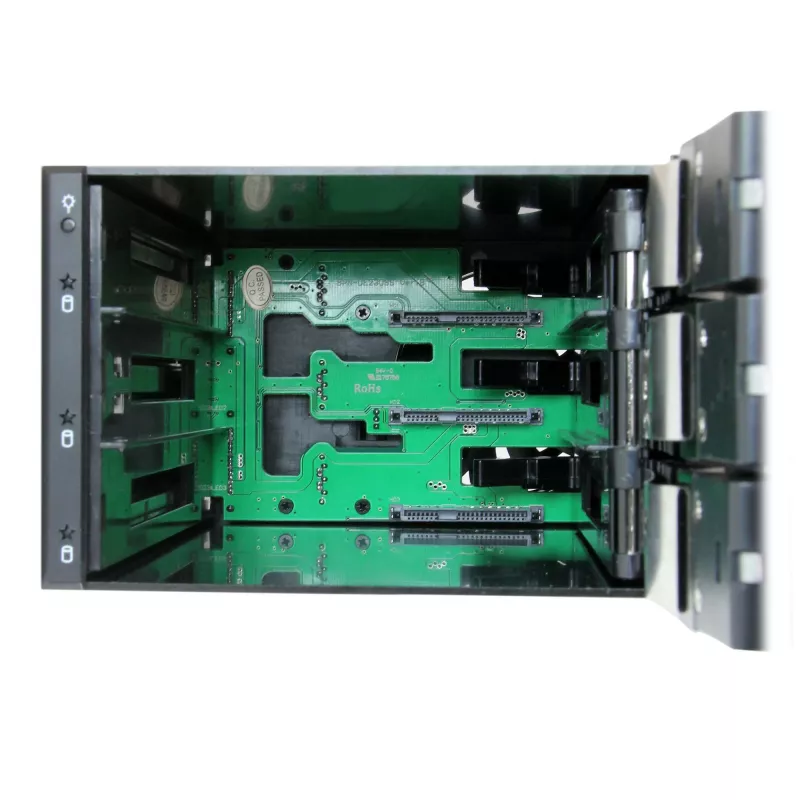 StarTech.com 3 vietų aliuminio nepadėklinė karšto keitimo mobili dėtuvė galinė plokštė 3,5 inch SAS II / SATA III – 6 Gbps kietiesiems diskams