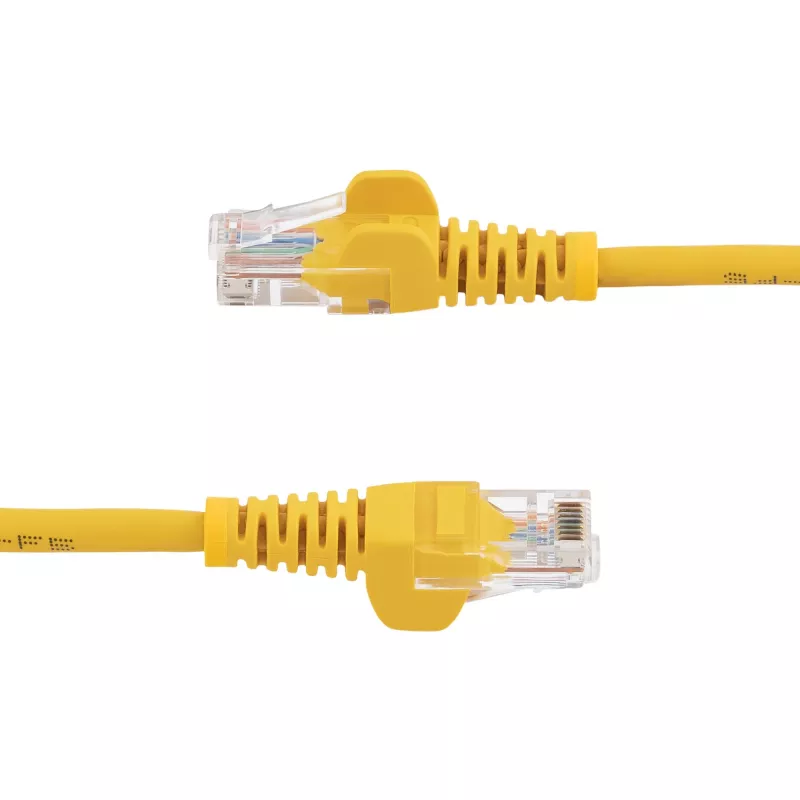 StarTech.com Cat5e komutacinis kabelis su nusmailintais RJ45 jungtimis – 1 m, geltonas