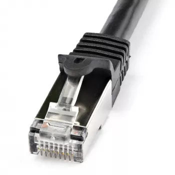 StarTech.com Cat6 komutacinis kabelis - ekranuotas (SFTP) - 1 m, juodas