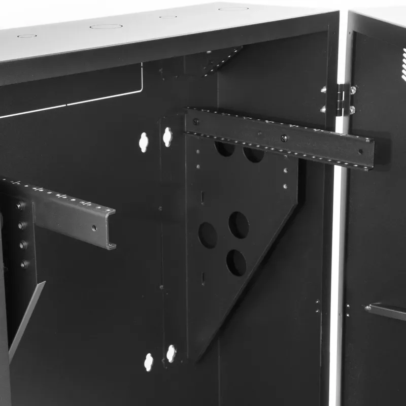 StarTech.com 8U 19 colių vertikalus sieninis serverių stovas - žemo profilio (15 colių) - 30 colių gylio užrakinama tinklo spinta su 2U jungiklių, pataisų skydelių, maršrutizatorių montavimo IT/duomenų spinta surinkta