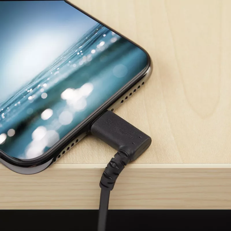 StarTech.com 3 pėdų (1 m) patvarus USB A į Lightning kabelis – juodas 90° kampuotas, itin tvirtas, sutvirtintas aramidiniu pluoštu, USB A tipo į Lightning įkrovimo / sinchronizavimo laidas – Apple MFi sertifikuotas – iPhone