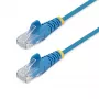 StarTech.com 2.5 m CAT6 laidas – plonas – nesipainiojantys RJ45 jungtys – mėlynas