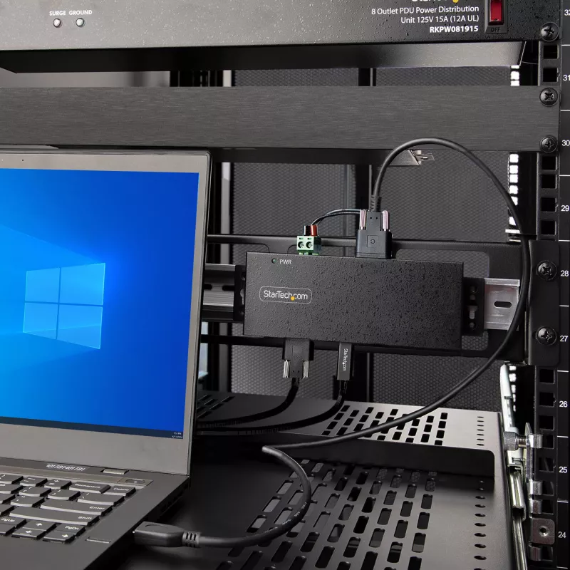 StarTech.com 7 prievadų pramoninis USB 10 Gbps šakotuvas su maitinimo adapteriu, metalinis, montuojamas, 5x USB-A ir 2x USB-C išvedimo prievadai, ESD apsauga, maitinamas USB šakotuvas, TAA