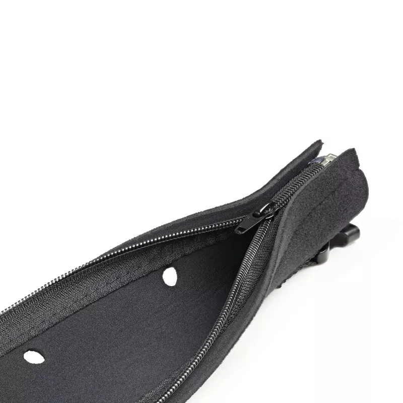 StarTech.com 40 colių (1 m) neopreno kabelių valdymo rankovė su užtrauktuku ir sagtimi – 1,2 colio (3 cm) skersmuo – kompiuterio / PC maitinimo / tinklo / AV laidų danga / tvarkyklė – lanksti kabelių organizavimo apvalkalas – juoda