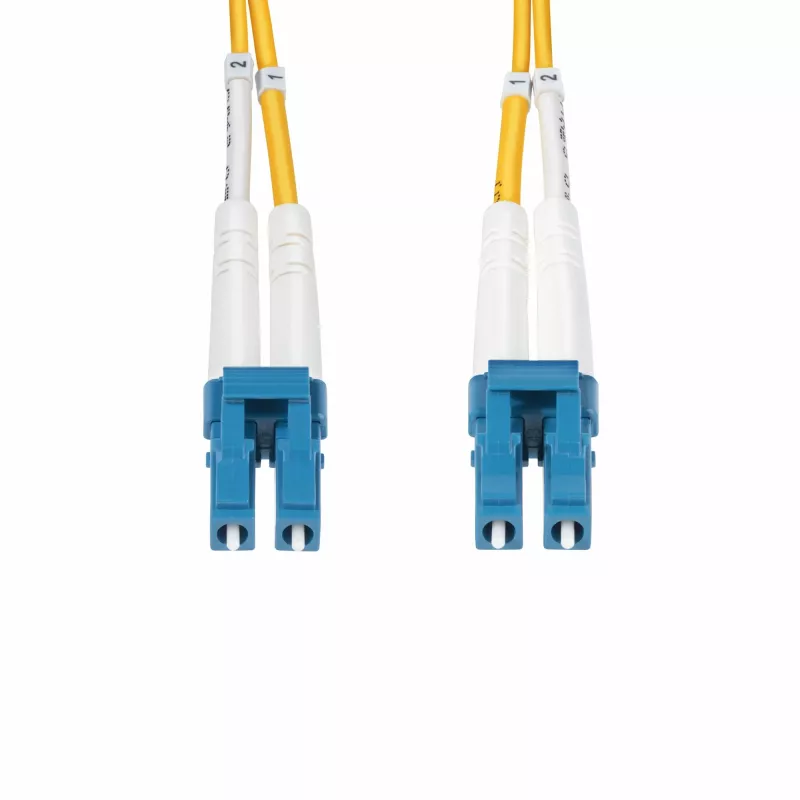 StarTech.com 40 m (131 pėd.) LC į LC (UPC) OS2 vienmodis dvipusis šviesolaidinis kabelis, 9/125 µm, 100G, nejautrus lenkimui, mažas įterpimo nuostolis – LSZH šviesolaidinis jungiamasis laidas
