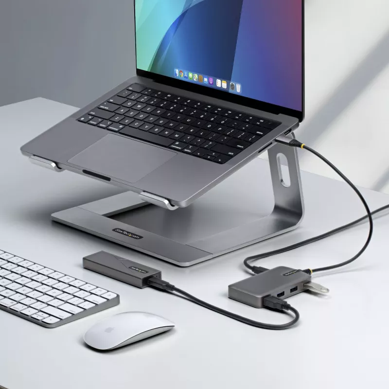 StarTech.com 4 prievadų USB-C šakotuvas, 5 Gbps, maitinamas per magistralę, USB-C į 4x USB-A šakotuvas su USB-C pagalbiniu maitinimo įvadu, 30 cm pagrindinis laidas, nešiojamas staliniams / nešiojamiesiems kompiuteriams USB šakotuvas