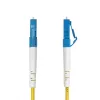 StarTech.com 30m (98,4 pėd.) LC į LC (UPC) OS2 vienmodis simpleksinis šviesolaidinis kabelis, 9/125µm, 40G/100G, nejautrus lenkimui, maži įterpimo nuostoliai, LSZH šviesolaidinis džemperio laidas