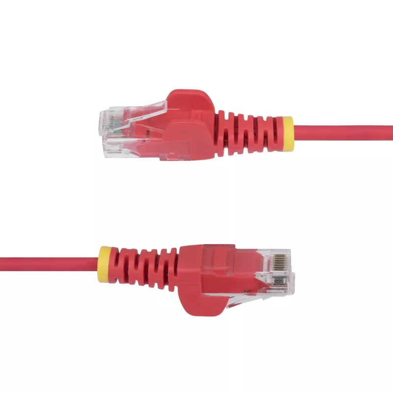 StarTech.com 5 m raudonas plonas CAT6 eterneto kabelis, neužsikabinantys kištukai, 100 W PoE, UTP, LSZH, 28AWG gryno vario gijos, plonas RJ45 tinklo pataisų laidas su įtempimo sumažinimais, individualiai tikrintas