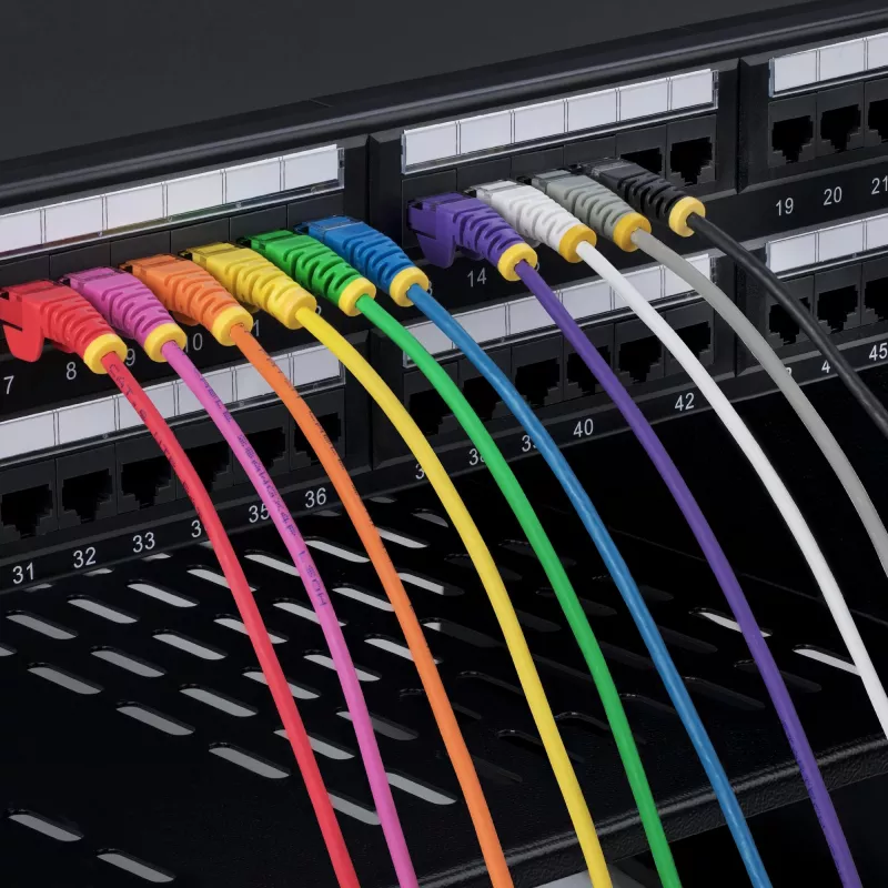 StarTech.com 15 m rausvas plonas CAT6 Ethernet laidas, nesikabinantis, 100 W PoE, UTP, LSZH, 28AWG gryno vario gysla, plonas RJ45 tinklo komutacinis kabelis su įtempimo sumažinimais, individualiai tikrintas