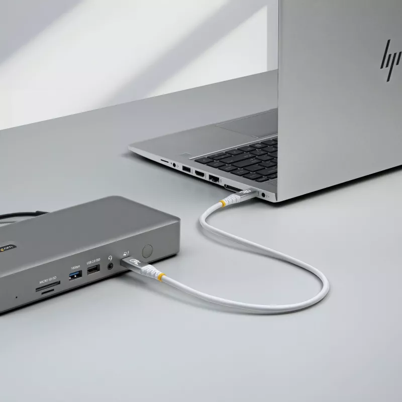 StarTech.com 50 cm (1,6 pėd.) USB4 kabelis, 80 Gbps, USB-IF sertifikuotas USB-C kabelis, 240 W PD, 8K 120 Hz / 4K 240 Hz DP2.1 DP80, TPE apvalkalas, suderinamas su Thunderbolt 4 – baltas USB-C laidas