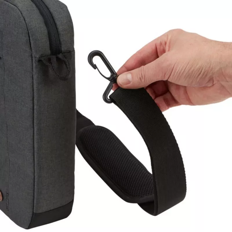 Case Logic Era ERAA-116 Obsidian 40.6 cm (16 col.) portfelis juodas
